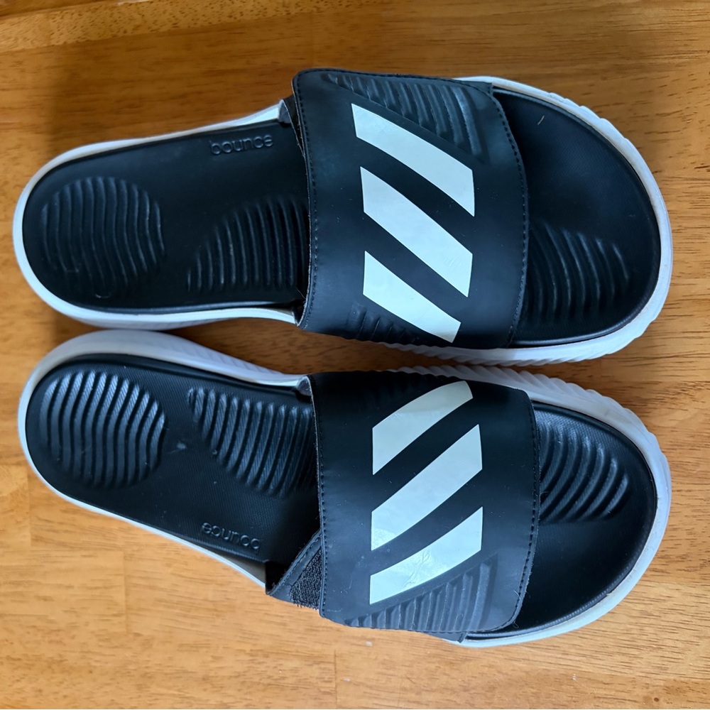 adidas Black and White Slide Sandals Size 8